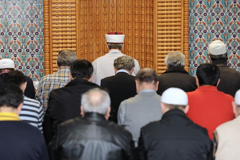 2328 Moschee, Gebetshaus islamische Gemeinschaft | Eyüp Sultan Camii -  Moschee; Hamburg Harburg Knoopstrasse.